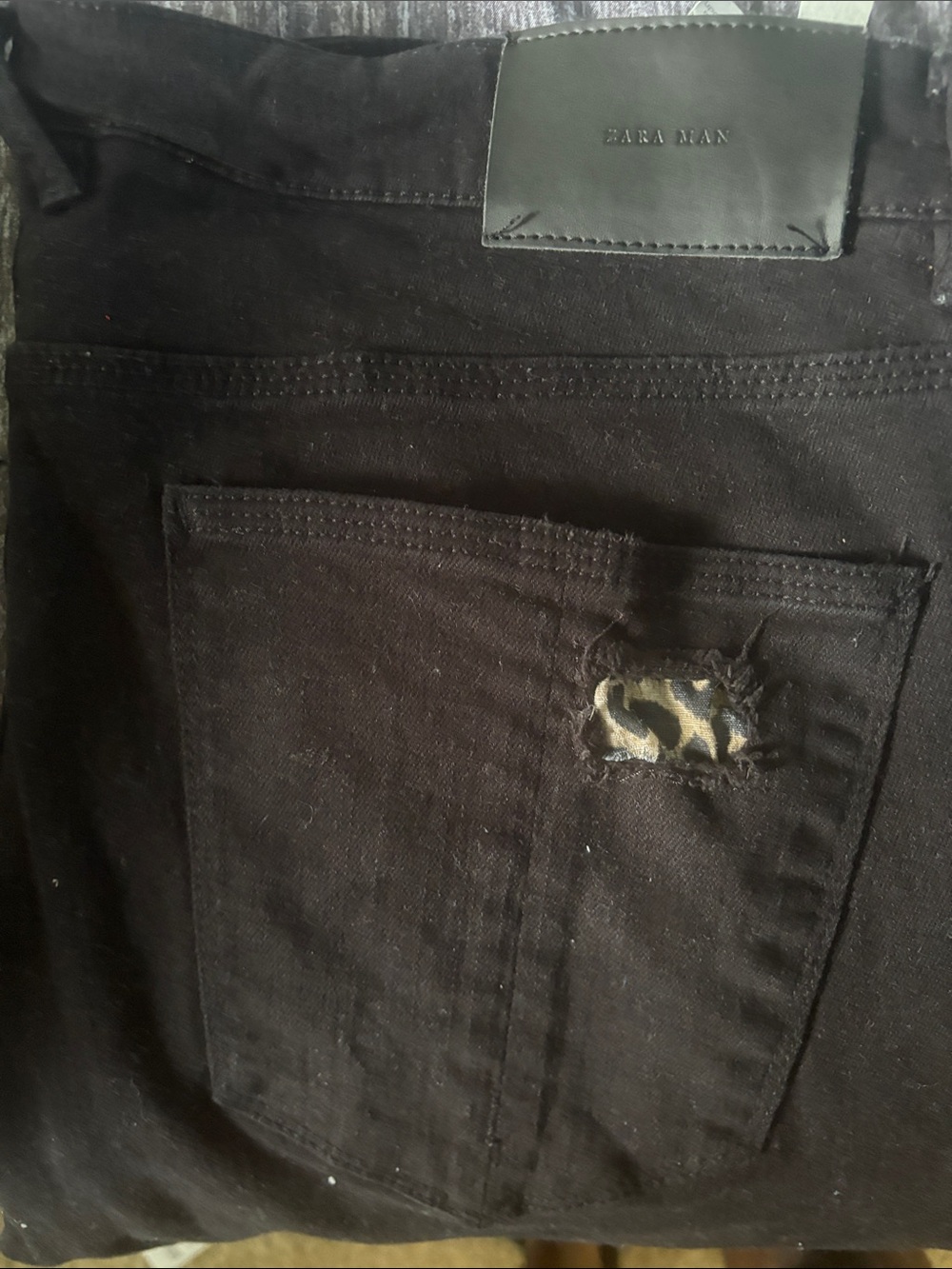 Zara Black Slim Straight Jeans with Leopard Patch Accent